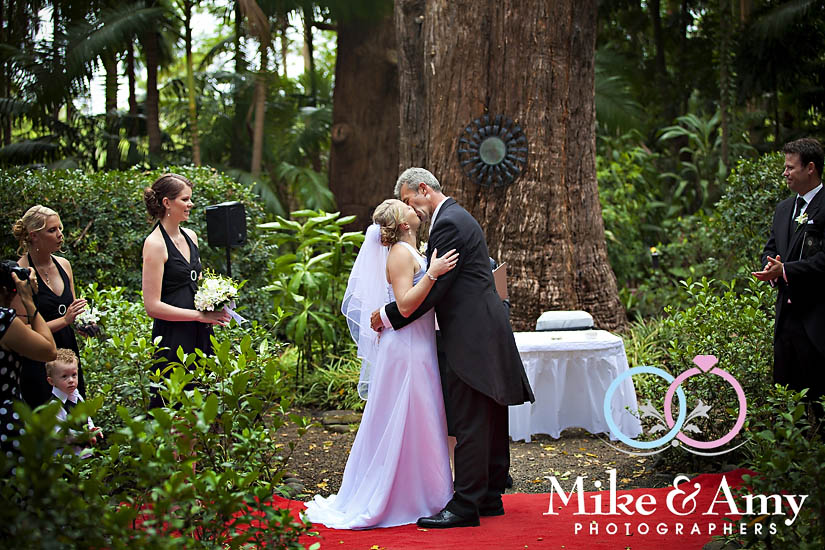 J and P Wedding&nbsp;CHR-440