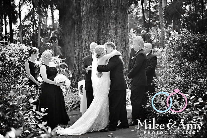 T and T Wed&nbsp;CHR-298v2