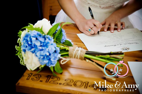 Melbourne_Wedding_Photographer_Mike_and_Amy-16