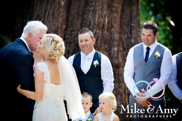 Melbourne_Wedding_ Photographer_Mike_and_Amy-14