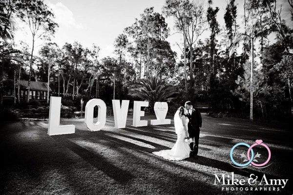 Mike_and_amy_photographers_wedding_photographer_melbourne-24
