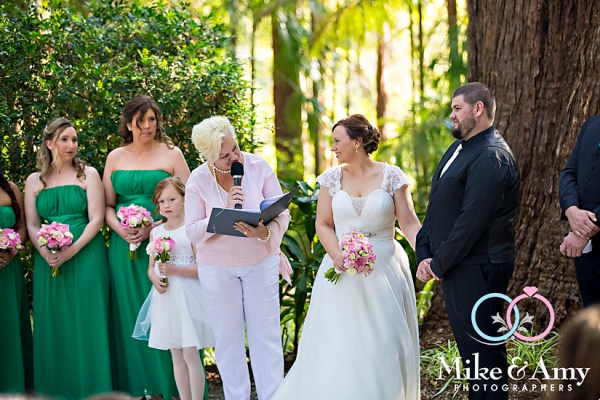 melbourne_wedding_photographer_mike_and_amy_photographers_bonville-16