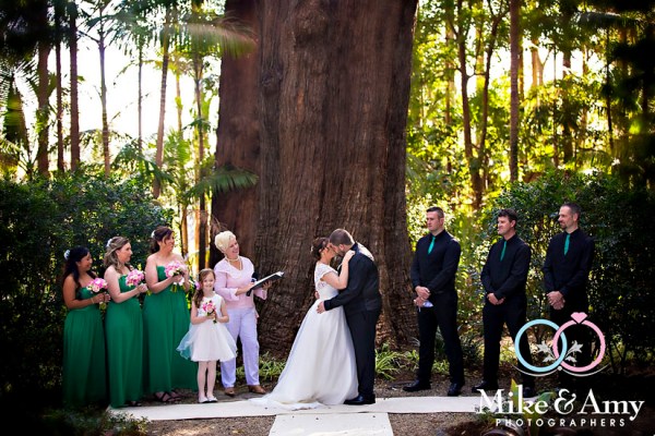 melbourne_wedding_photographer_mike_and_amy_photographers_bonville-21