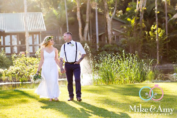 mike_and_amy_photographers_melbourne_wedding_photographer-15