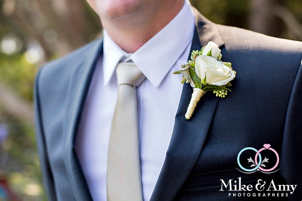 mike_and_amy_photographers_melbourne_wedding_photographers_ar-11