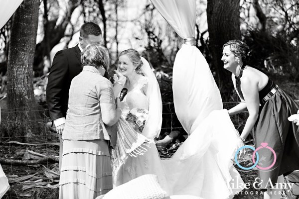 mike_and_amy_photographers_melbourne_wedding_photographers_ar-13