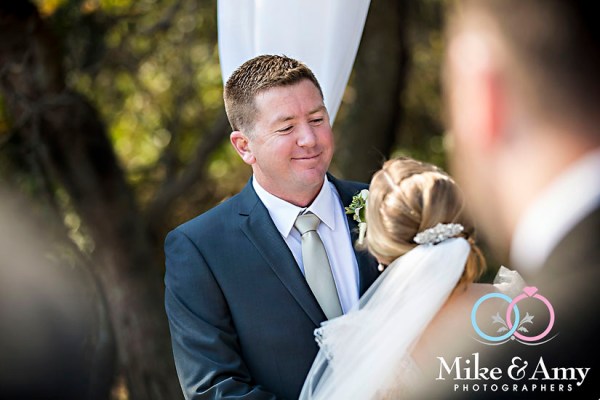 mike_and_amy_photographers_melbourne_wedding_photographers_ar-14