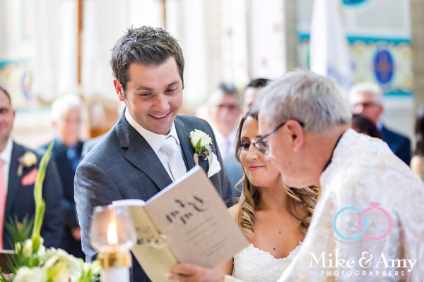 mike_and_amy_photographers_melbourne_wedding-17