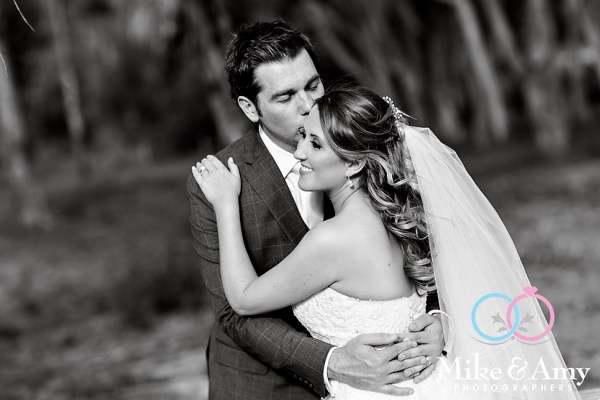 mike_and_amy_photographers_melbourne_wedding-27