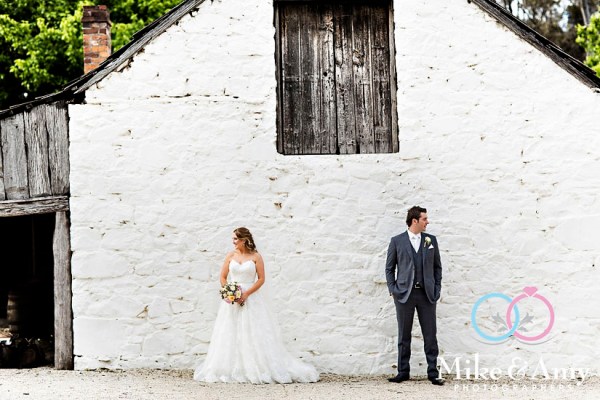 mike_and_amy_photographers_melbourne_wedding-28