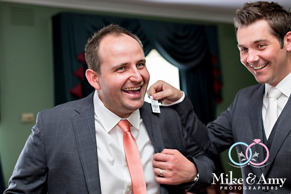 mike_and_amy_photographers_melbourne_wedding-4
