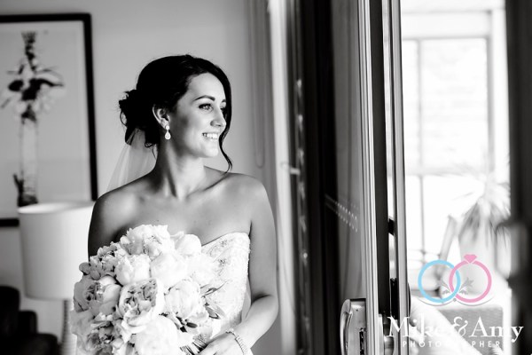 mike_and_amy_photographers_melbourne_wedding_photographer_yamba-8