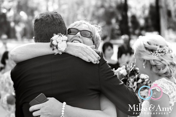 mike_and_amy_photographers_wedding_photographers-12