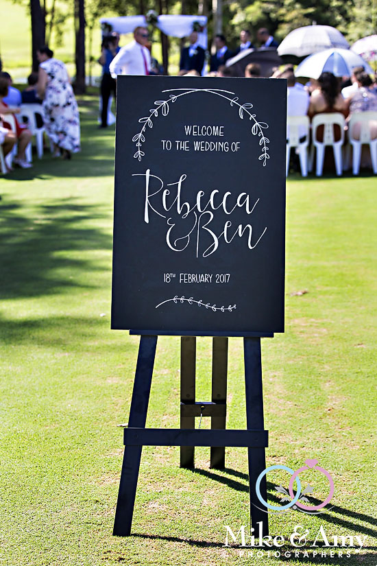 mike_and_amy_photographers_wedding_photographers-8