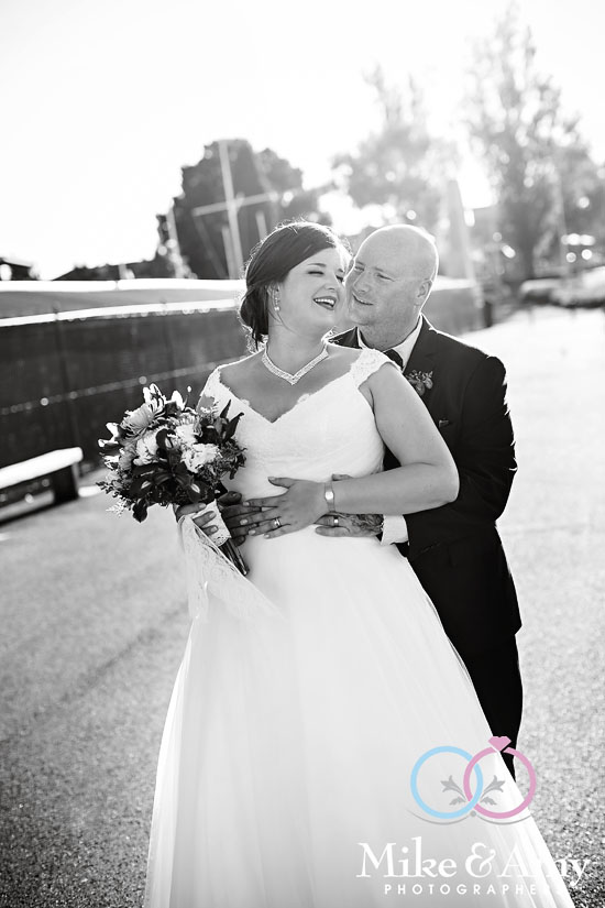 Melbourne_wedding_photographer_mike_&amp;_Amy_photographers-13