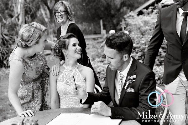 Melbourne_wedding_photographers_mike_and_amy_photographers_LL-12