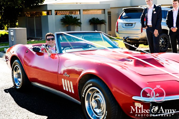 Mike_&amp;_Amy_Photographers_Melbourne_Wedding_Photographers-4