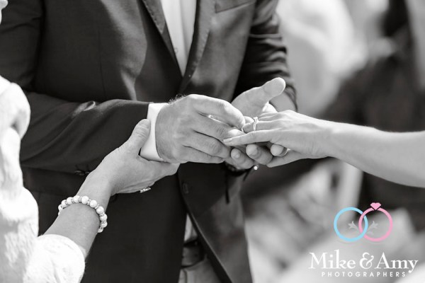 Mike_and_amy_photographers_melbourne_wedding_photographer-16