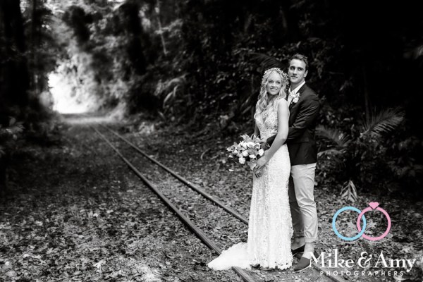 Mike_and_amy_photographers_melbourne_wedding_photographer-19