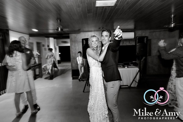 Mike_and_amy_photographers_melbourne_wedding_photographer-33