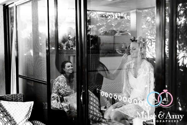 Mike_and_amy_photographers_melbourne_wedding_photographer-4