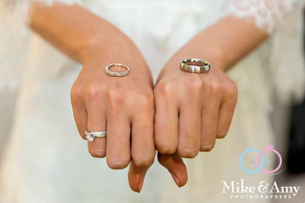 Mike_and_amy_photographers_melbourne_wedding_photographer-9