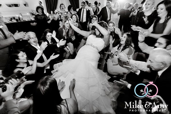 Melbourne_wedding_photographer_mike_&amp;_amy_photographers-29