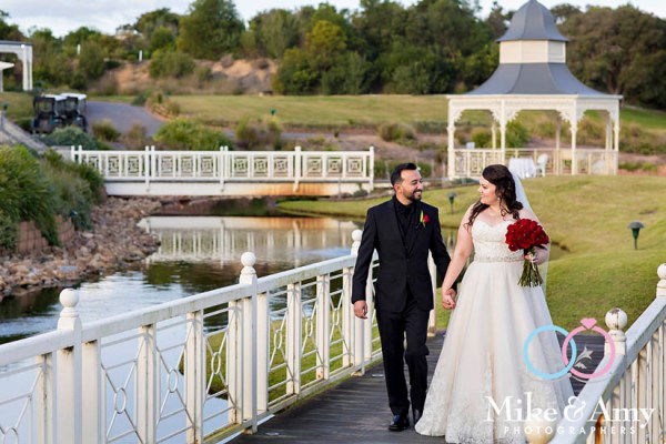 Melbourne_Wedding_Photography_Mike_and_amy_Photographers-24