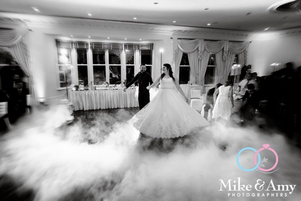 Melbourne_Wedding_Photography_Mike_and_amy_Photographers-38