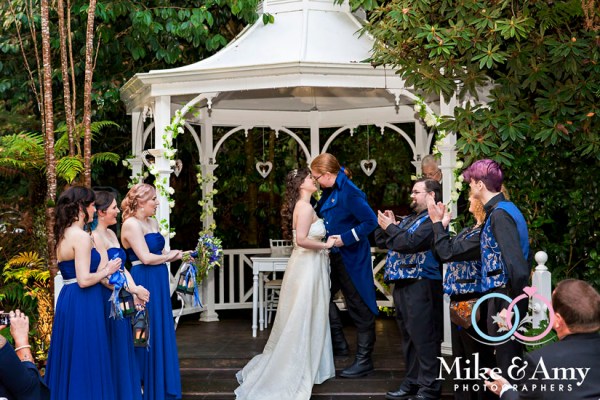 Mike_and_amy_photographers_melbourne_wedding-18