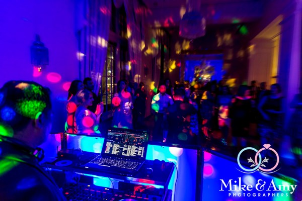 Melbourne_wedding_photographers_mike_&amp;_amy_photographers-29