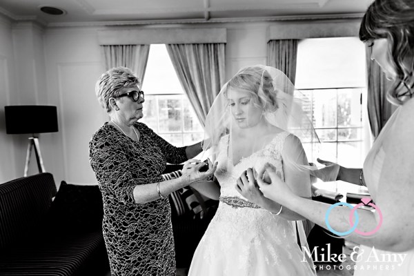Melbourne_wedding_photographers_mike_&amp;_amy_photographers-7
