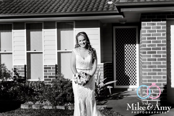 Mike_&amp;_Amy_Photographers_Wedding_photography_melbourne-8
