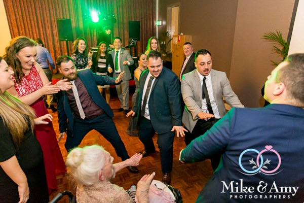 Melbourn_wedding_photographer_mike_and_amy-27