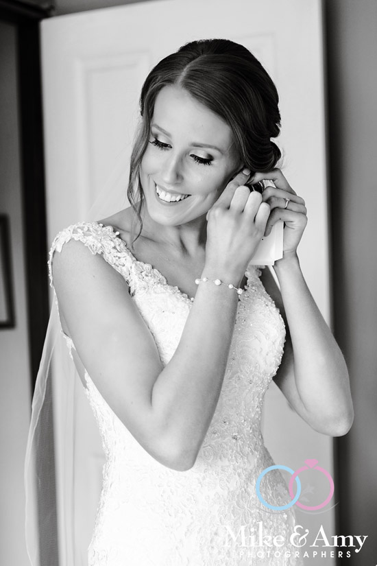 Mike_and_amy_photographers_melbourne_wedding_photographer-8