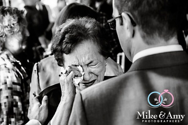 Melbourne_wedding_photographer_mike_and_amy_photographers-16