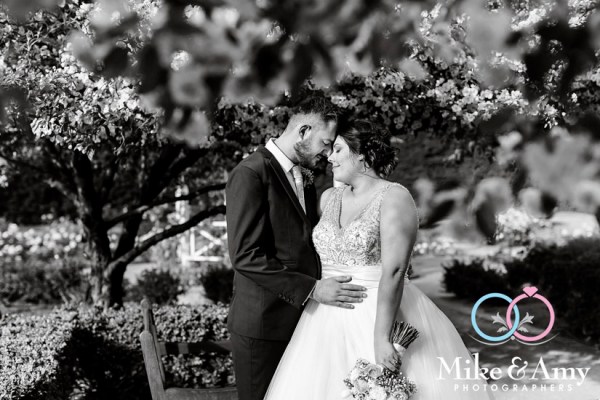 Melbourne_wedding_photographer_mike_and_amy_photographers-23