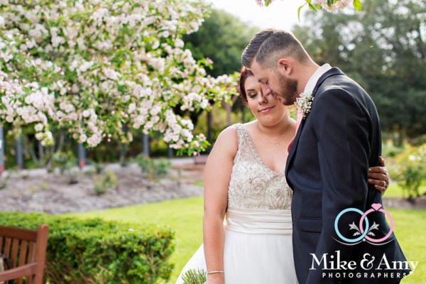 Melbourne_wedding_photographer_mike_and_amy_photographers-24