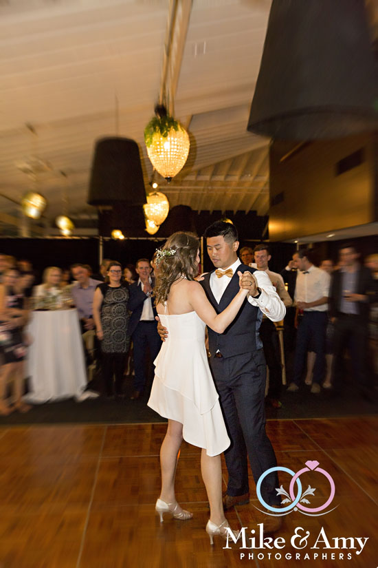 Melbourne_wedding_photographer_mike_and_amy_photographers-26