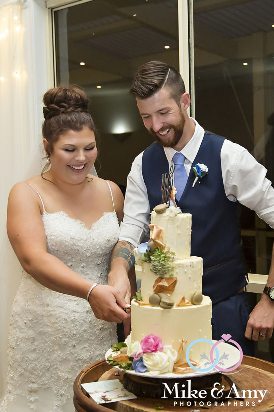 Melbourne_wedding_photographer_mike_and_amy_Photographers-28