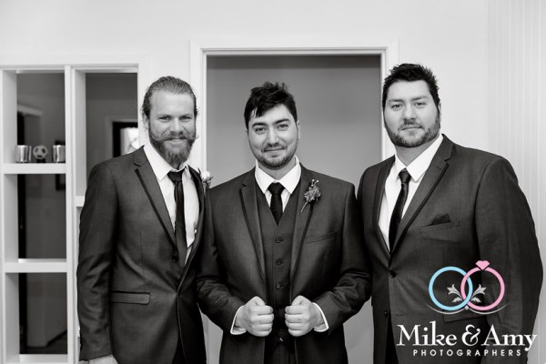 Mike_and_amy_photographers_melbourne_wedding_photographers-1