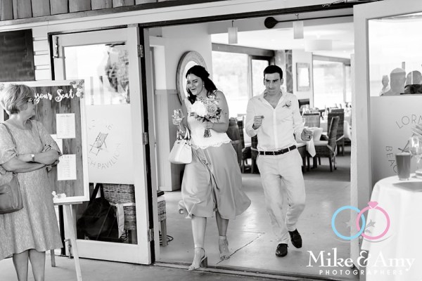 Mike_and_amy_photographers_melbourne_wedding_photographers-26
