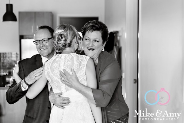 Mike_and_amy_photographers_wedding_photography_melbourne-4