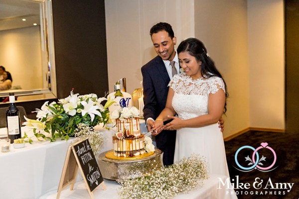 Melbourne_wedding_photographer_mike_and_amy_KN-25