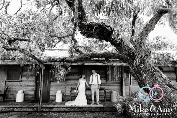 Melbourne_wedding_photographers_mike_and_amy_CT-17