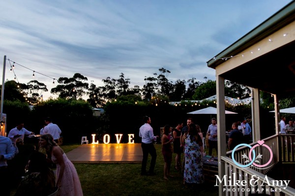 Melbourne_wedding_photographers_mike_and_amy_CT-27