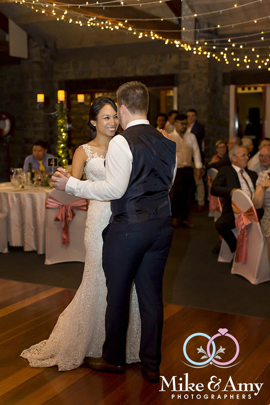 Melbourne_wedding_photographer_mike_and_amy_GD-30