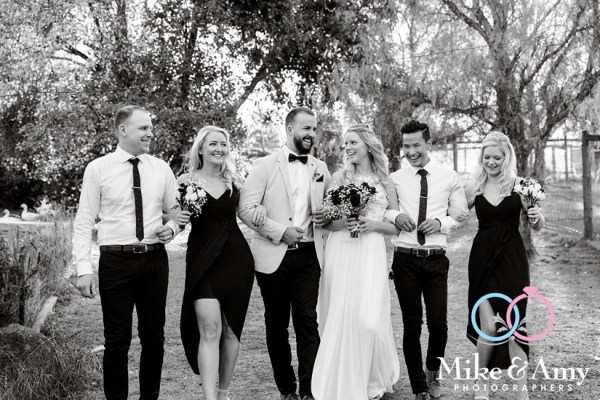 Mike_and_amy_photographers_melbourne_wedding_photographer-23