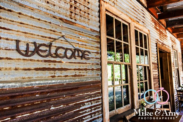 Mike_and_amy_photographers_melbourne_wedding_photographer-4