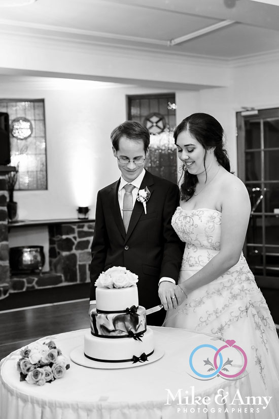 Mike_and_Amy_Photographers_Melbourne_Wedding_Photography-23